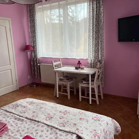 ホームステイ Kokosowa *